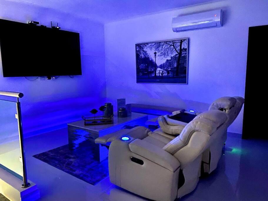 Spectacular Penthouse With Private Jacuzzi Terrace Santiago De Los Caballeros Exterior foto